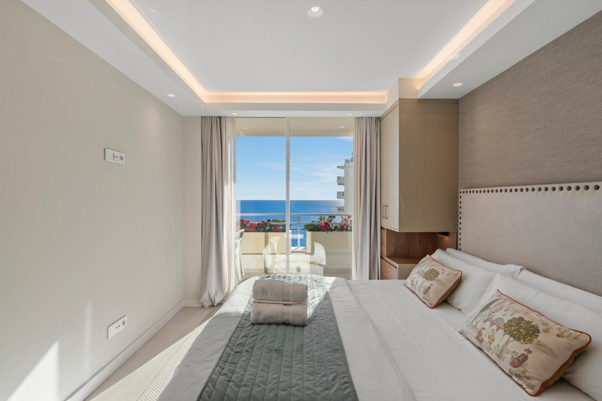 Beach Front Apartment With Pool Marbellac Extérieur photo